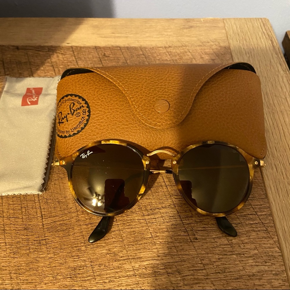 Ray Ban Sunglasses “made in Italy”